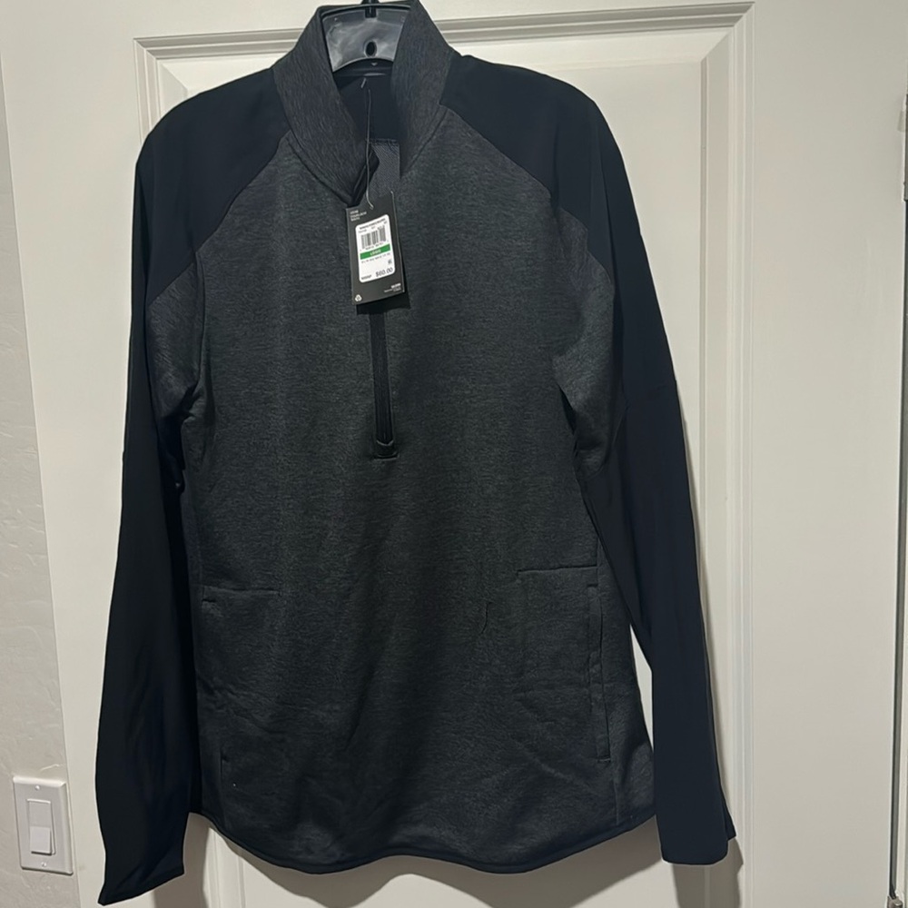 New Women’s Under Armour thin jacket black and gray size large